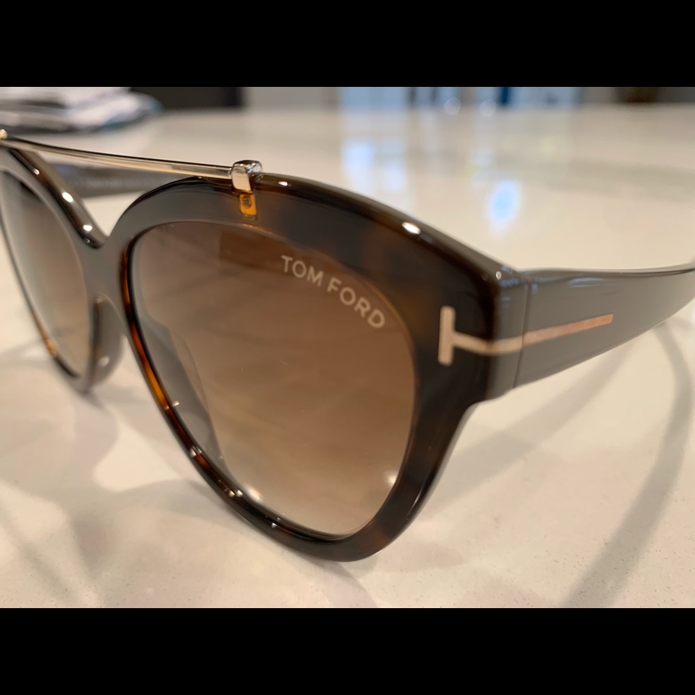 Tom Ford Womens Livia FT0518 Cat Eye Sunglasses